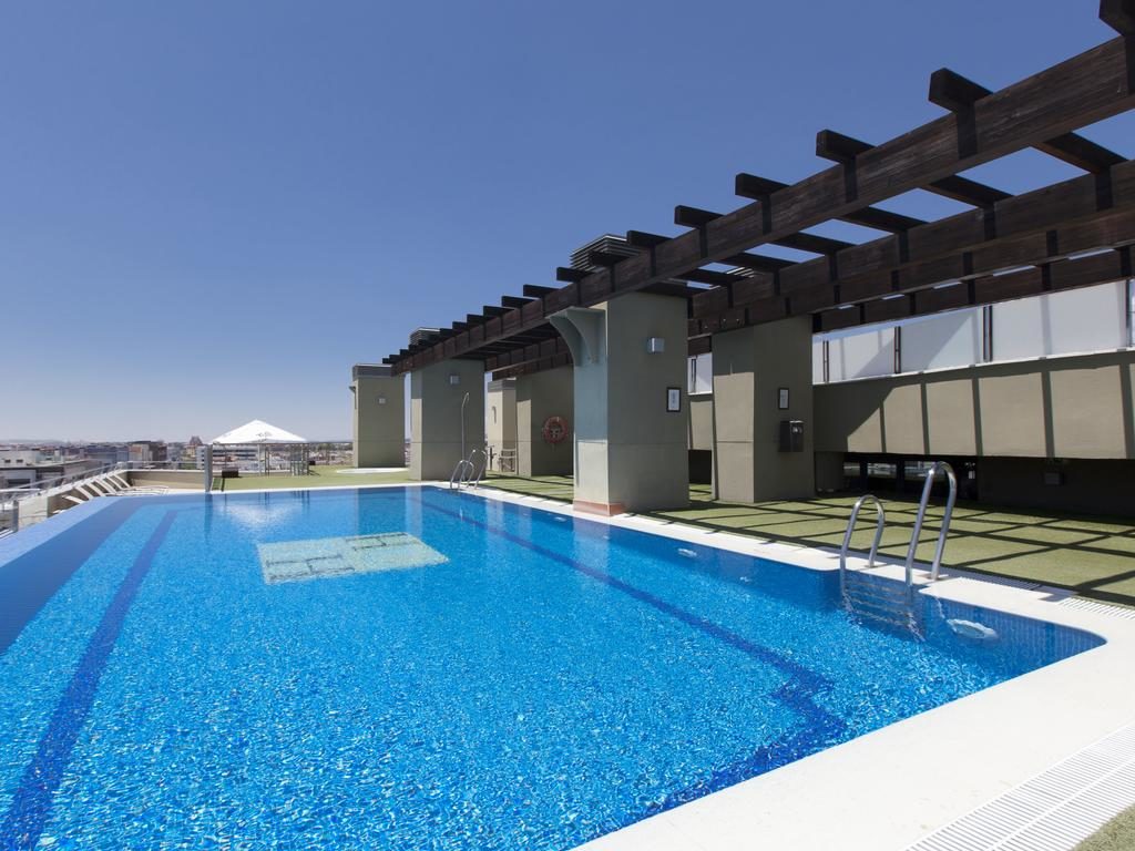 hotel-center-cordoba-piscina